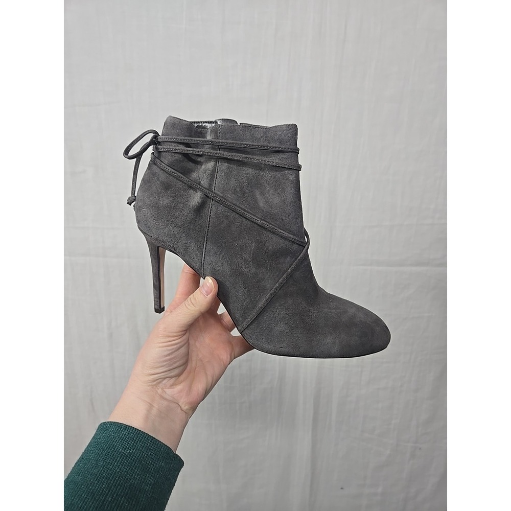 Ann Taylor Cecillia Gray Leather Lace Tie Ankle Boot US Women's Size 8.5M Heels